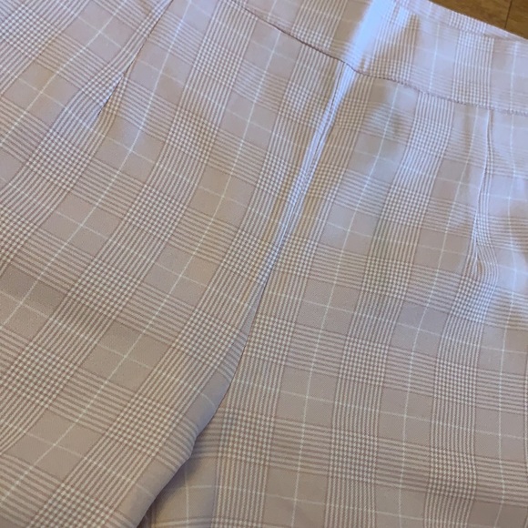 Nastygal in check high waisted tapered pants - Picture 2 of 8